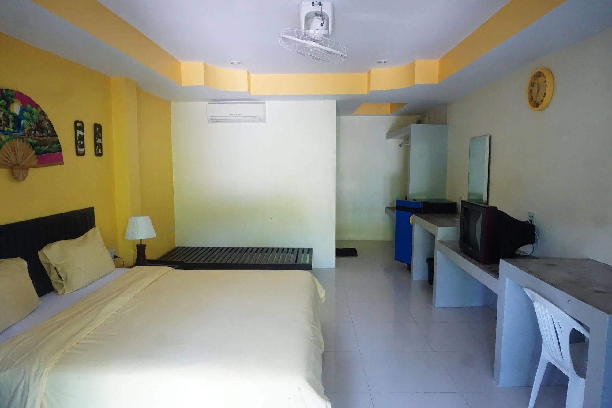 Nadapa Resort Koh Tao Exterior photo