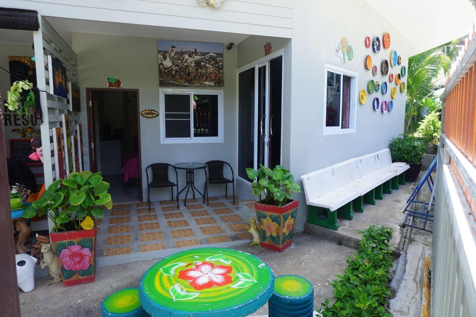 Nadapa Resort Koh Tao Exterior photo